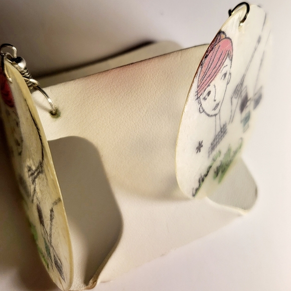 What's Your Color? Earrings - Picture 3 of 12